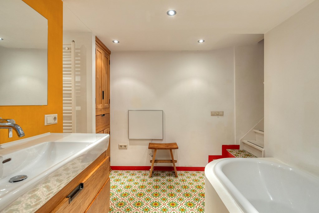 Property 28