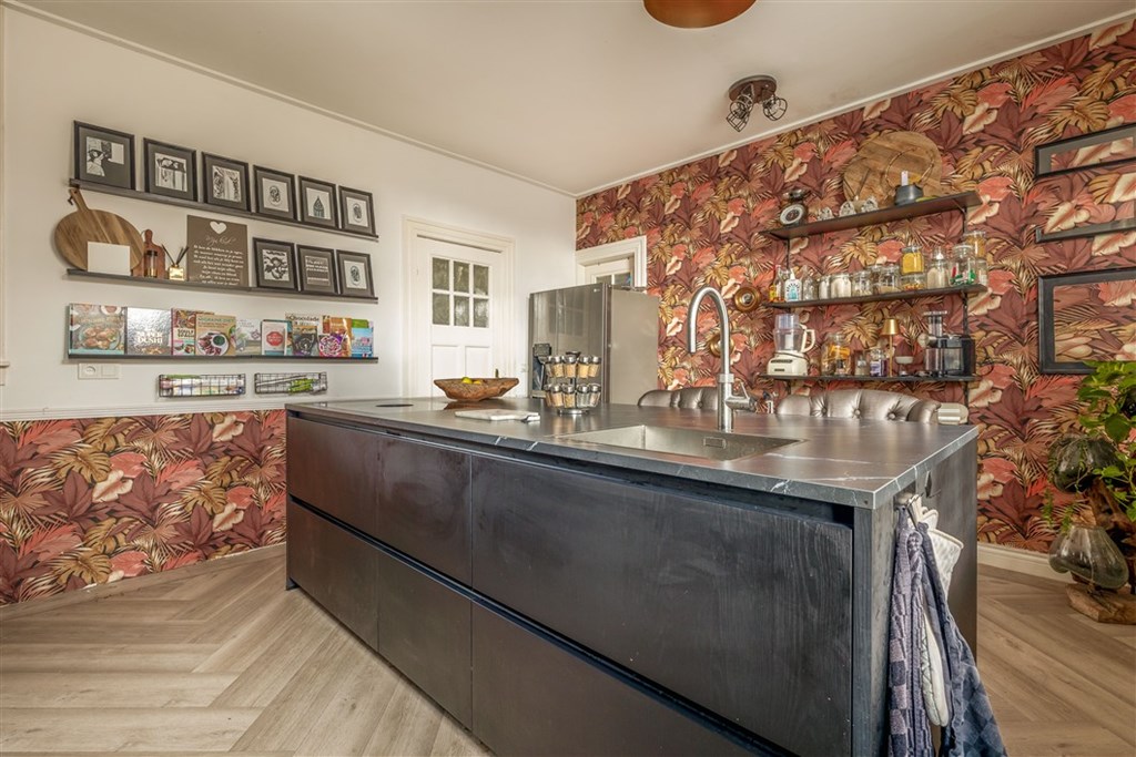 Property 28
