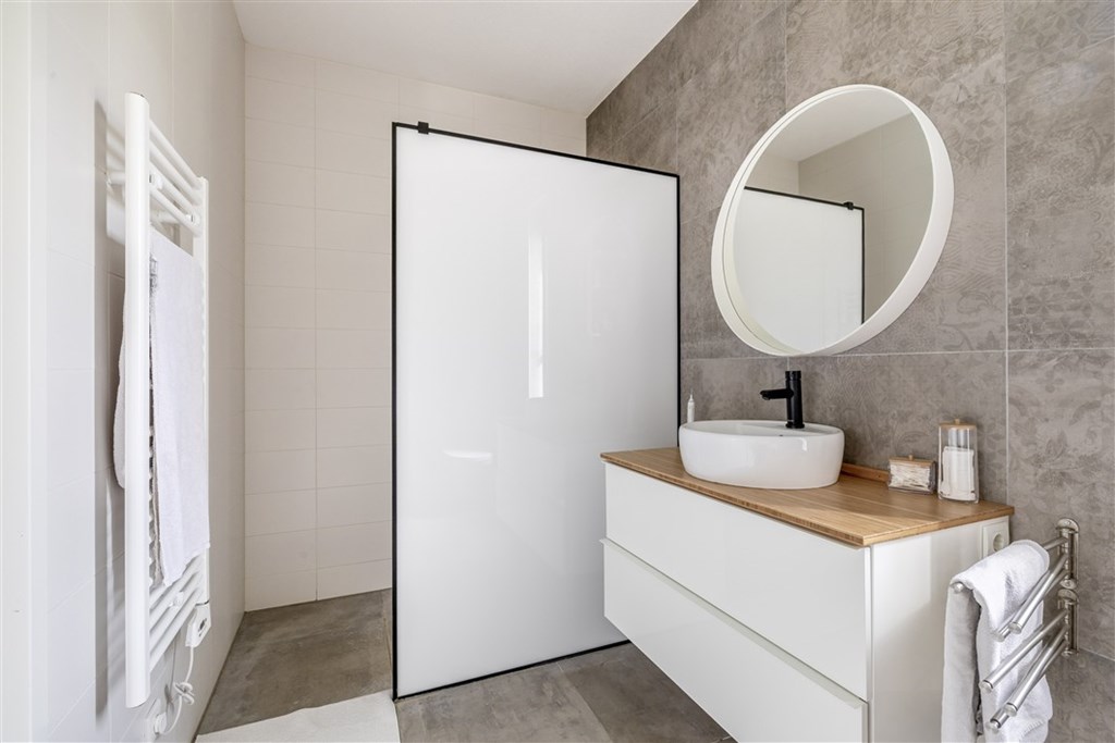 Property 32