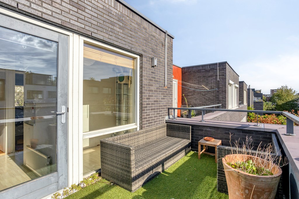 Property 28