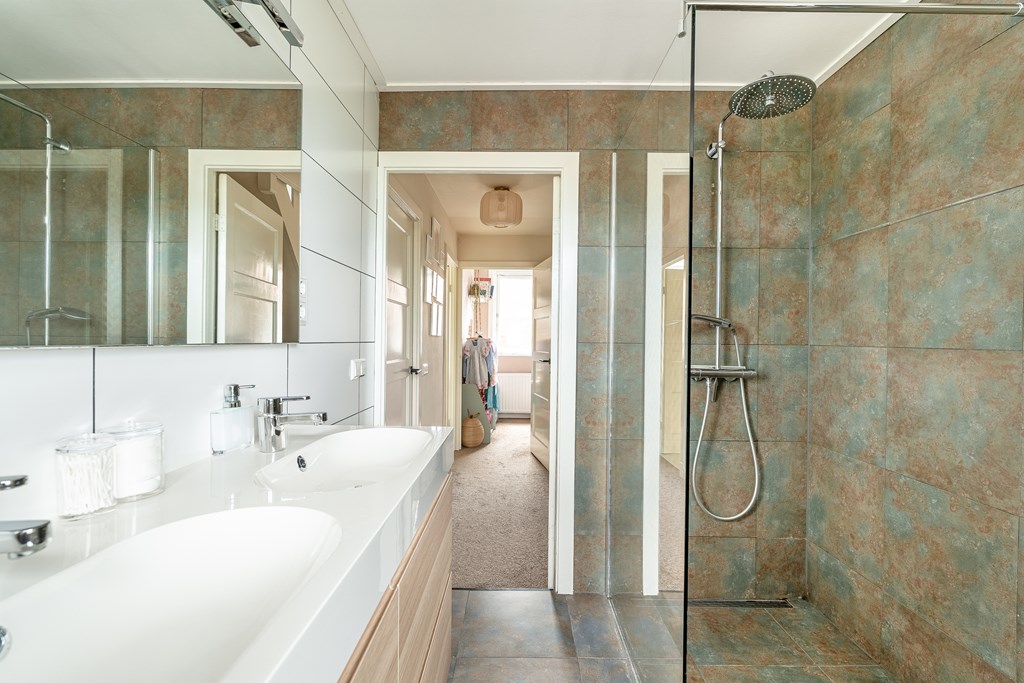 Property 27