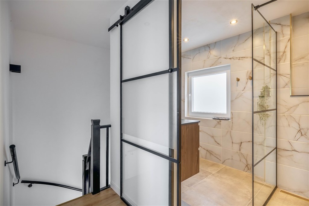 Property 28