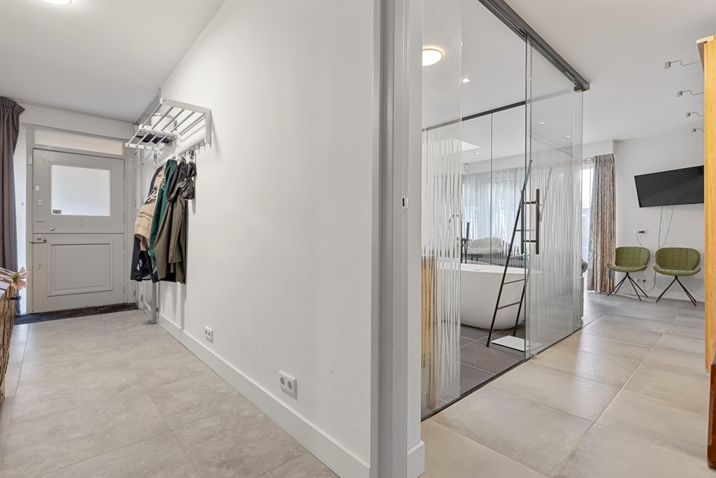 Property 28
