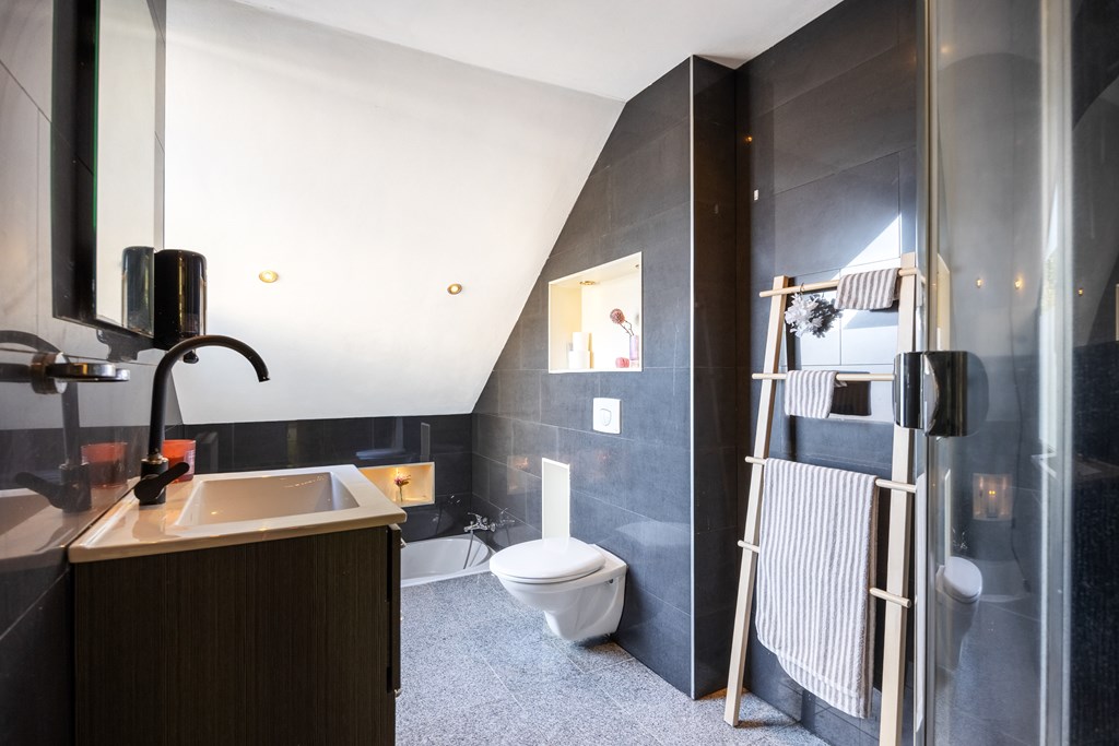 Property 32