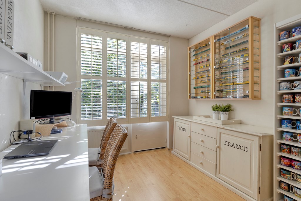 Property 28