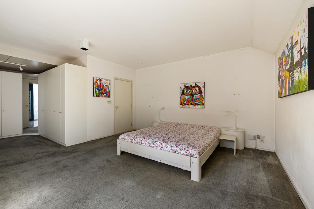Property 34