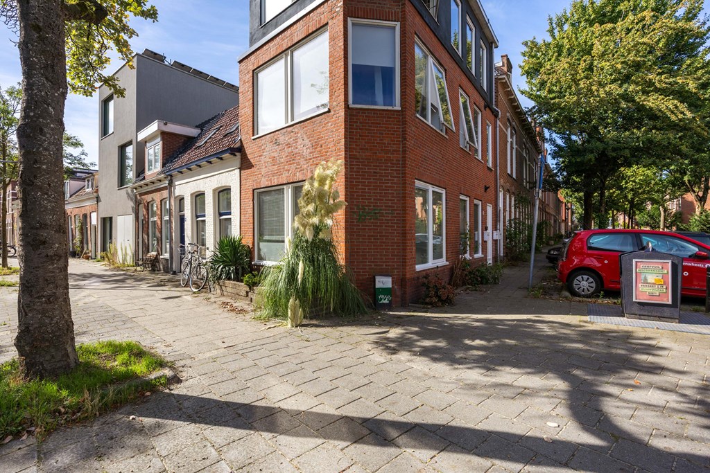 Property 28