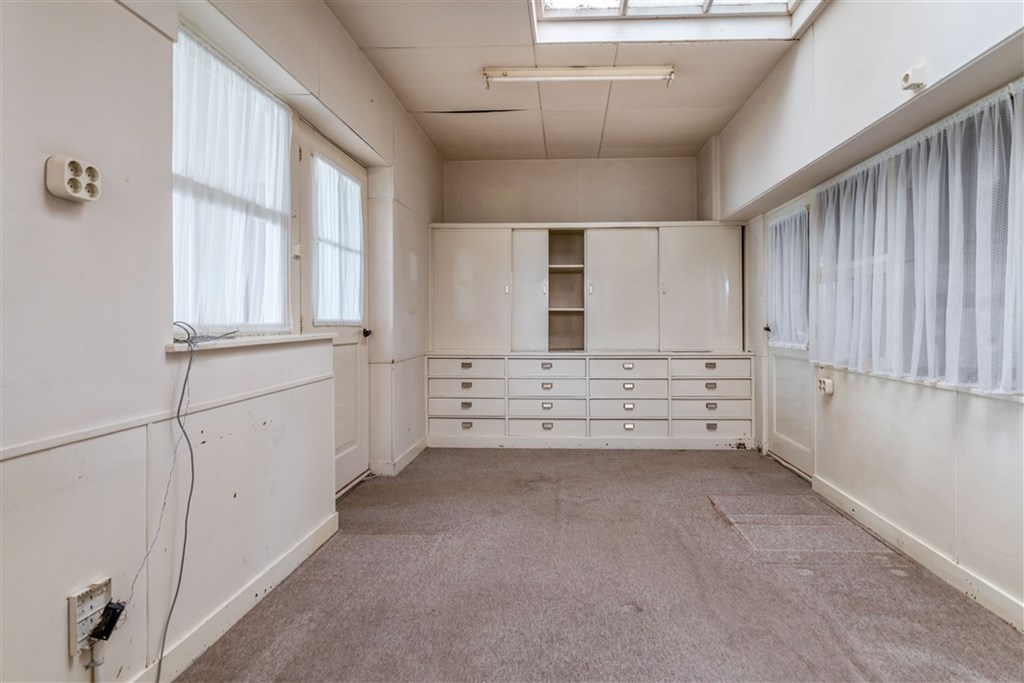 Property 28