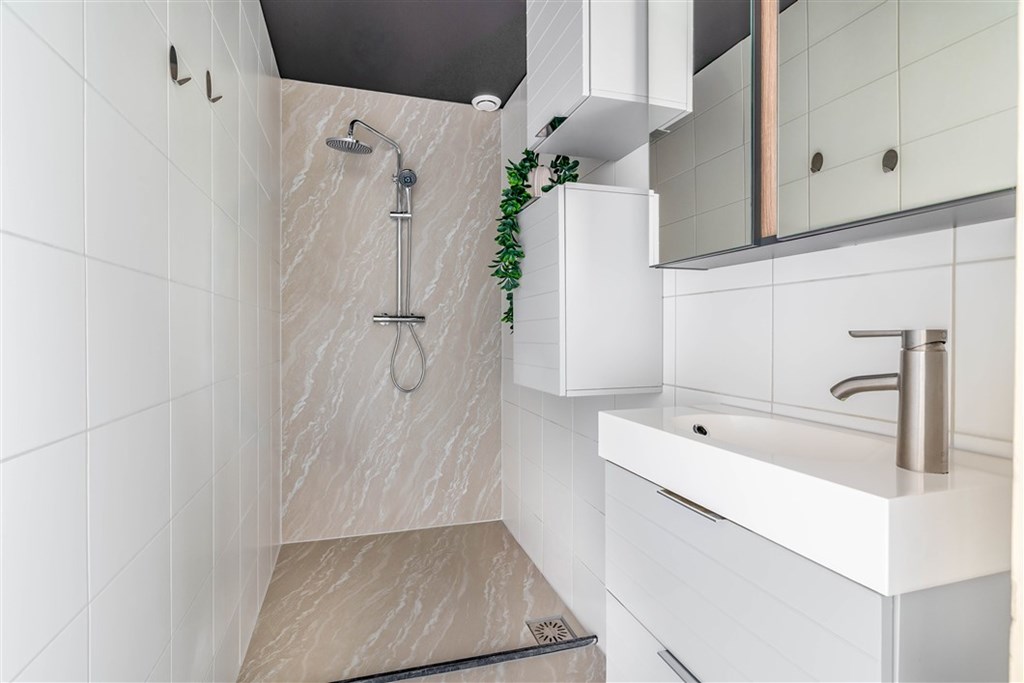 Property 28
