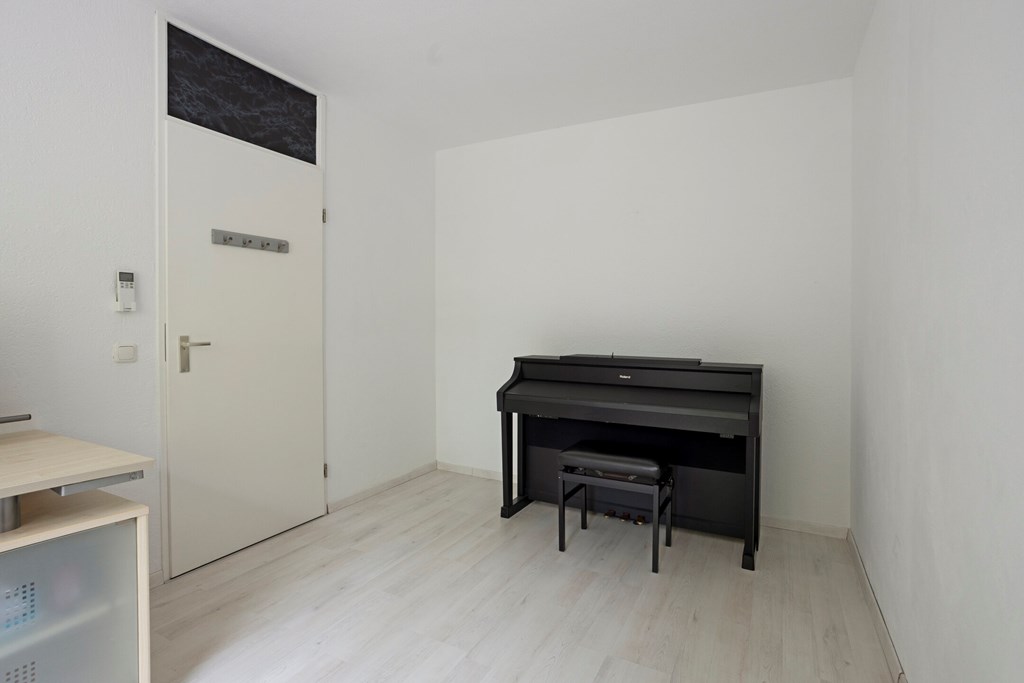 Property 28